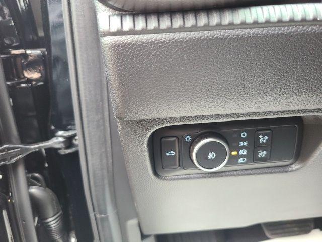 new 2025 Ford Ranger car, priced at $43,000