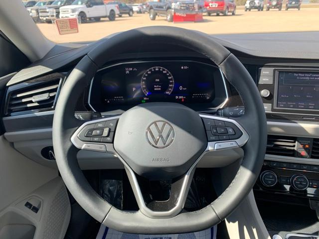 new 2024 Volkswagen Jetta car, priced at $25,500