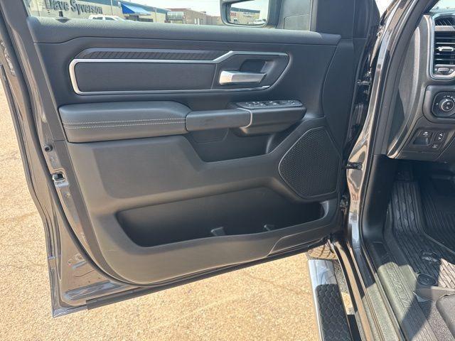 new 2025 Ram 1500 car, priced at $55,500