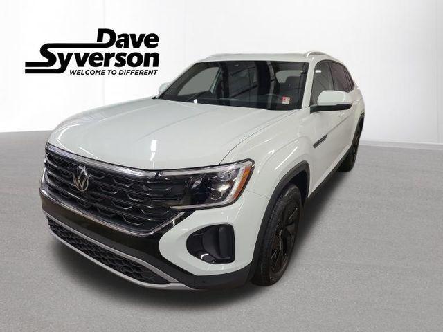 new 2025 Volkswagen Atlas Cross Sport car