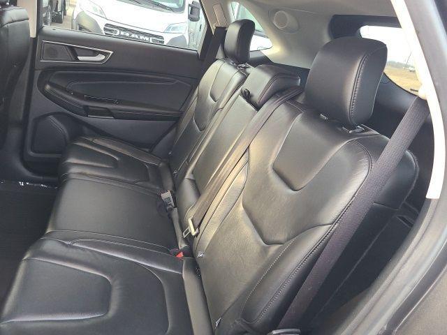 used 2019 Ford Edge car, priced at $18,000