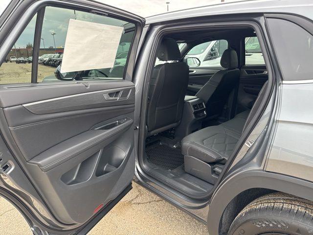 new 2025 Volkswagen Atlas Cross Sport car, priced at $44,750