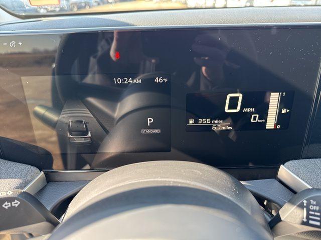 new 2025 Nissan Kicks car, priced at $24,000