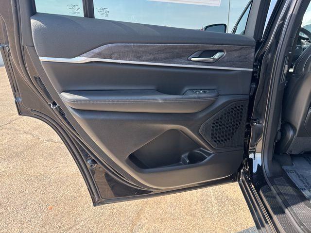 new 2025 Jeep Grand Cherokee L car, priced at $51,000