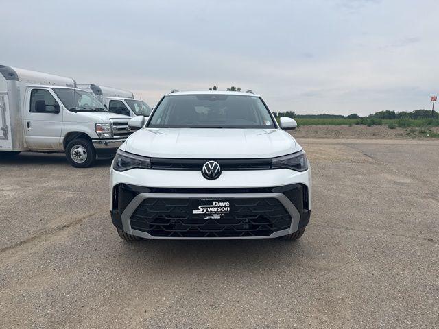 new 2025 Volkswagen Taos car, priced at $32,000