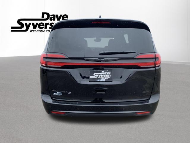 new 2024 Chrysler Pacifica car, priced at $46,000