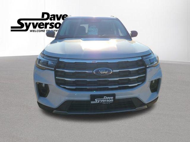 new 2025 Ford Explorer car, priced at $47,500
