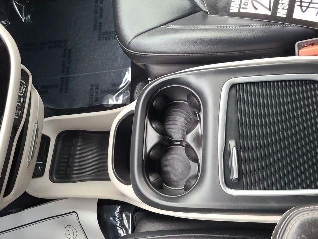 used 2024 Chrysler Pacifica car, priced at $32,799