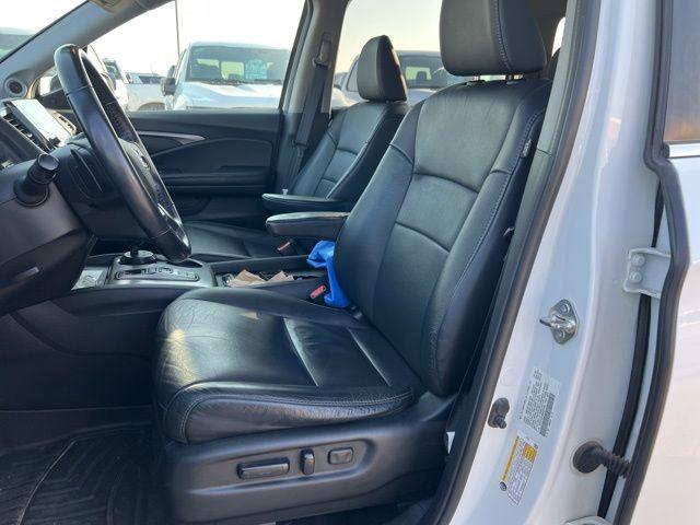used 2021 Honda Pilot car, priced at $26,000