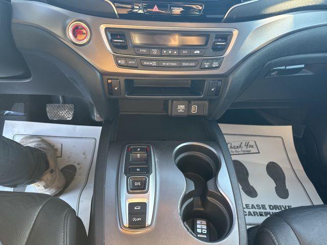 used 2021 Honda Pilot car, priced at $25,500