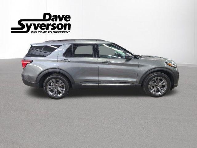 new 2025 Ford Explorer car, priced at $48,000