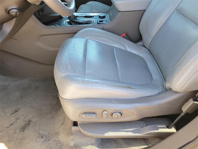 used 2021 Chevrolet Traverse car, priced at $24,495