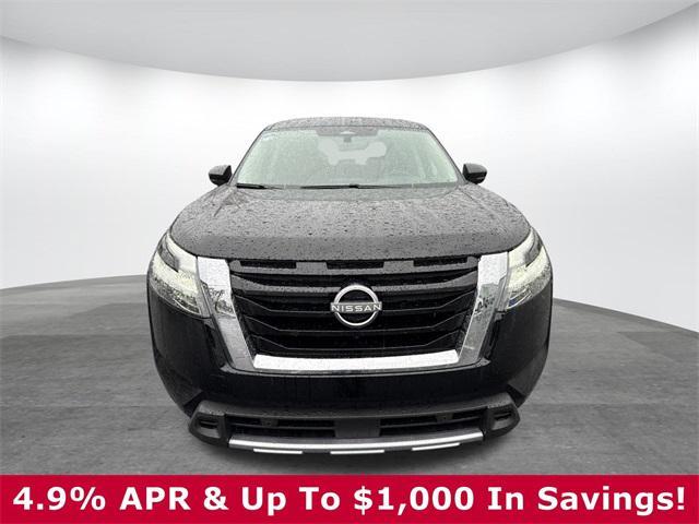 new 2025 Nissan Pathfinder car, priced at $47,033
