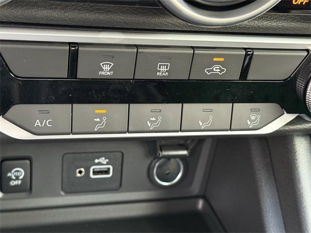 new 2025 Nissan Sentra car, priced at $21,195