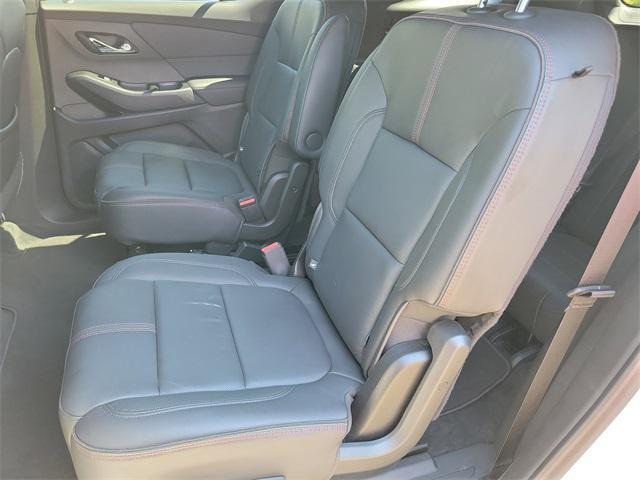 used 2023 Chevrolet Traverse car, priced at $33,995