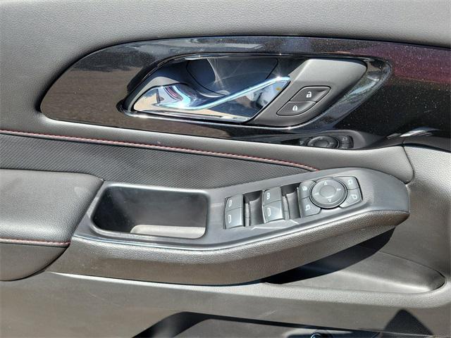 used 2023 Chevrolet Traverse car, priced at $33,995
