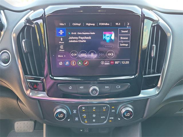 used 2023 Chevrolet Traverse car, priced at $33,995