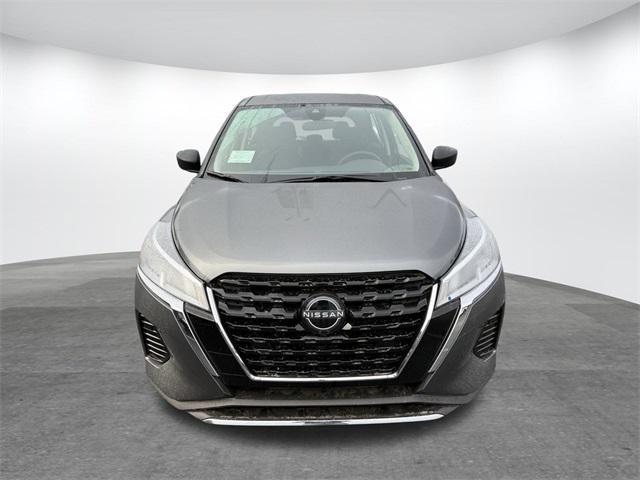 new 2025 Nissan Kicks car, priced at $23,760