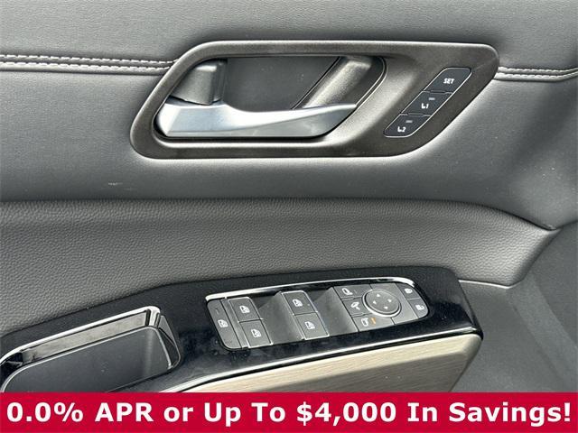 new 2025 Nissan Pathfinder car, priced at $48,311