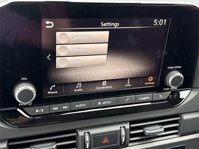 new 2025 Nissan Pathfinder car, priced at $34,785