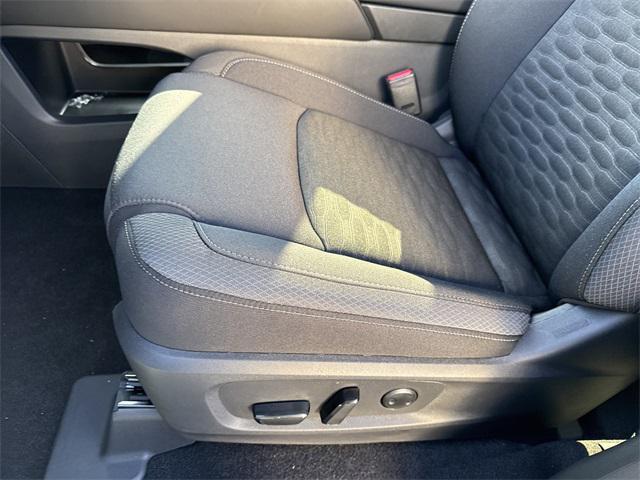 new 2025 Nissan Pathfinder car, priced at $36,328