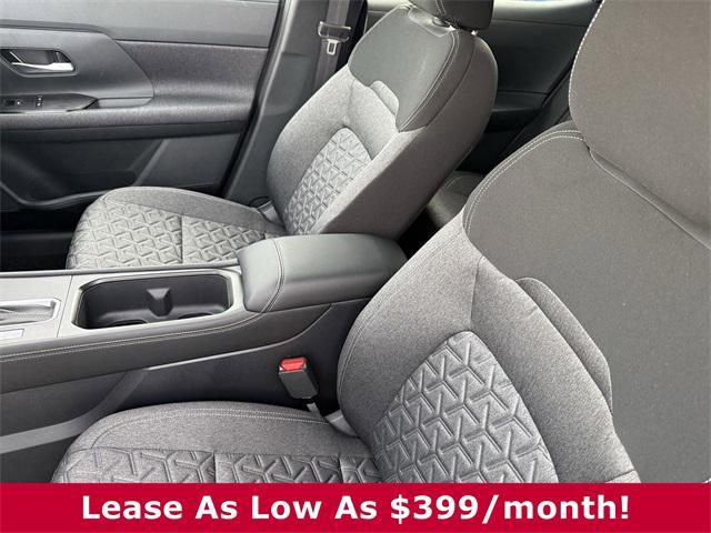 new 2025 Nissan Kicks car, priced at $26,652