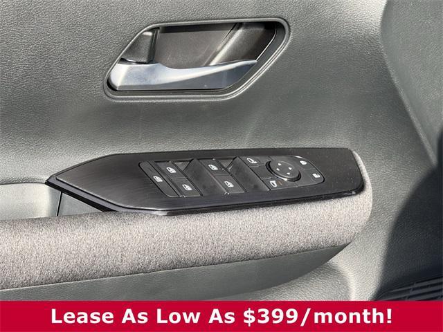 new 2025 Nissan Kicks car, priced at $26,652