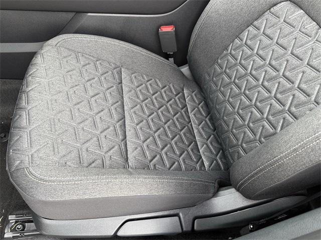 new 2025 Nissan Kicks car, priced at $26,652