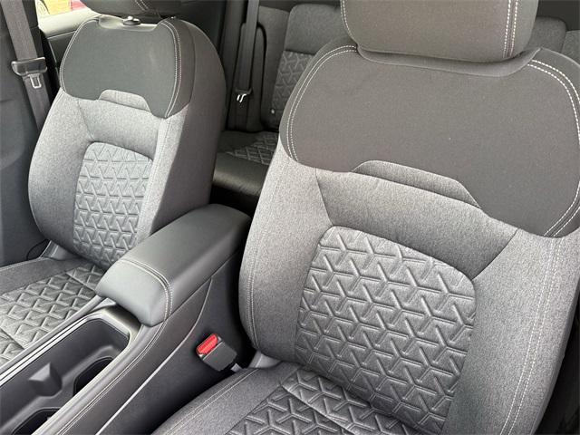 new 2025 Nissan Kicks car, priced at $26,652