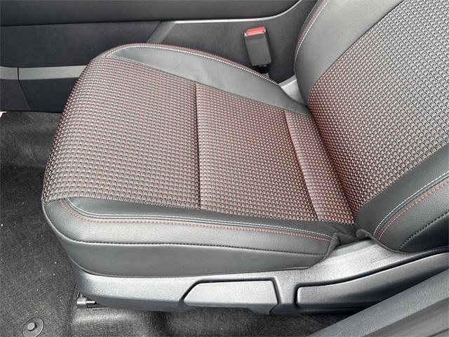 new 2025 Nissan Kicks car, priced at $29,662