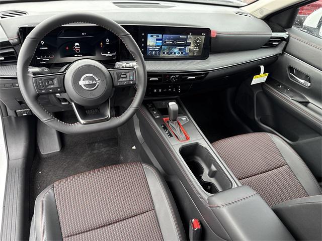 new 2025 Nissan Kicks car, priced at $29,662