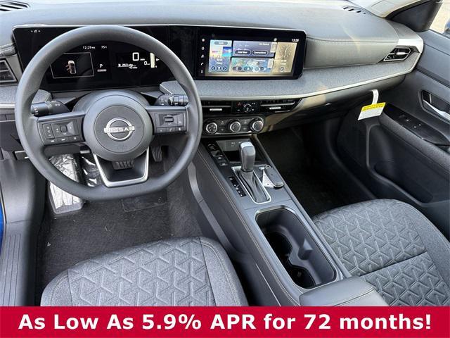 new 2025 Nissan Kicks car, priced at $26,184