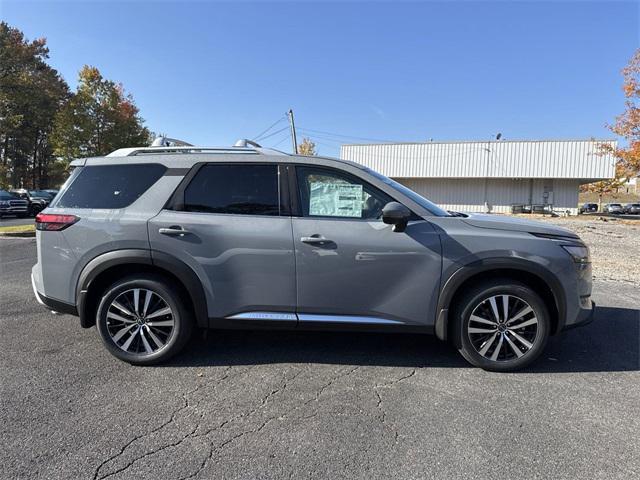 new 2025 Nissan Pathfinder car, priced at $52,530