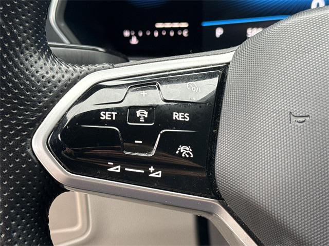 used 2022 Volkswagen Tiguan car, priced at $22,995