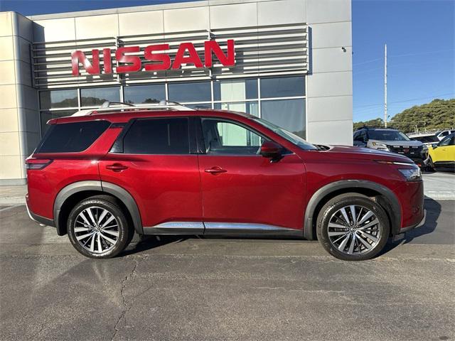 used 2022 Nissan Pathfinder car, priced at $37,599