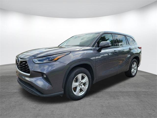 used 2021 Toyota Highlander Hybrid car, priced at $25,630