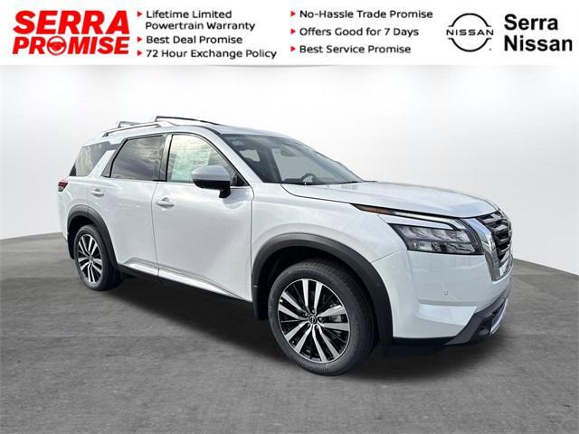 new 2025 Nissan Pathfinder car, priced at $48,772