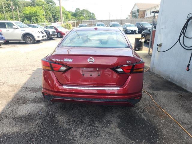 used 2021 Nissan Altima car, priced at $19,240