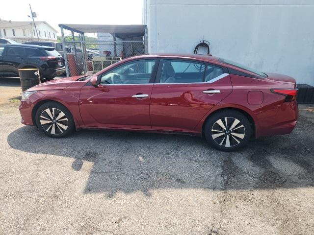 used 2021 Nissan Altima car, priced at $19,240