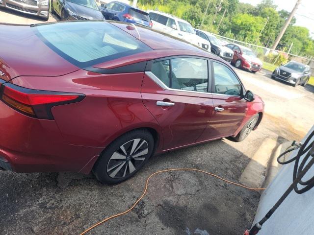 used 2021 Nissan Altima car, priced at $19,240
