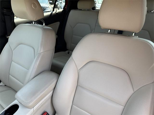 used 2020 Mercedes-Benz GLA 250 car, priced at $18,799