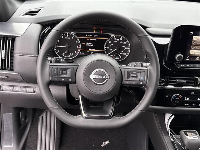 new 2025 Nissan Pathfinder car, priced at $46,610