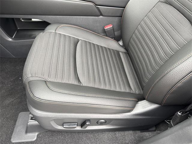 new 2025 Nissan Pathfinder car, priced at $46,610