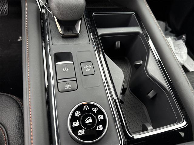 new 2025 Nissan Pathfinder car, priced at $46,610
