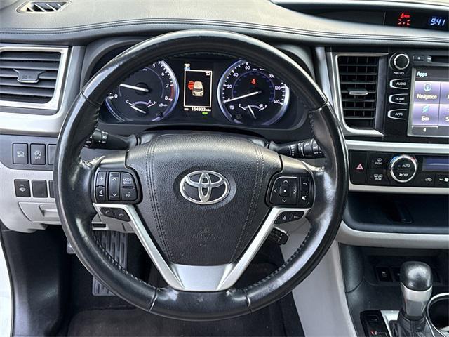 used 2019 Toyota Highlander car, priced at $16,599