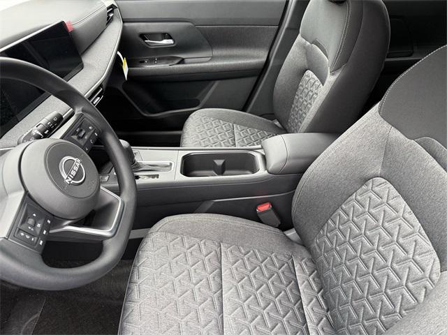 new 2026 Nissan Kicks car, priced at $27,313