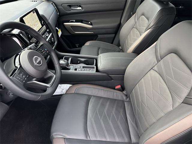 new 2025 Nissan Pathfinder car, priced at $48,196