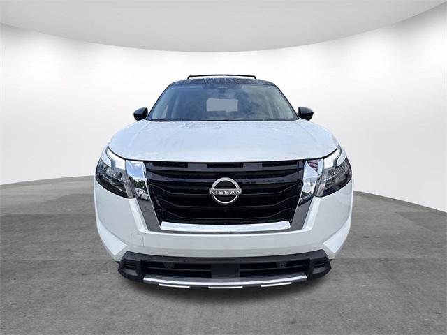 new 2025 Nissan Pathfinder car, priced at $48,196