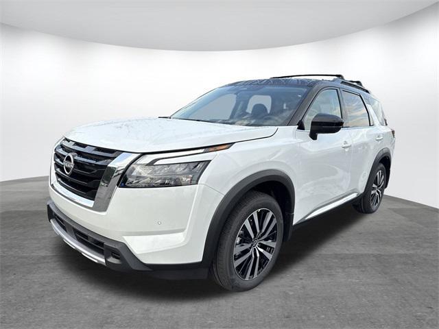 new 2025 Nissan Pathfinder car, priced at $48,196