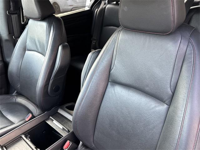 used 2023 Honda Odyssey car, priced at $35,599